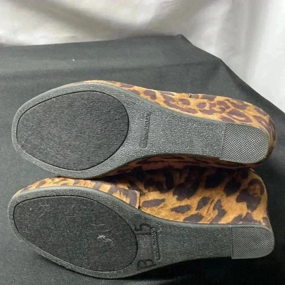 RAMPAGE WO SIZE 8  ANIMAL PRINT WEDGE HEEL ANKLE BOOT SIDE ZIPPER CLEAN - Picture 14 of 14